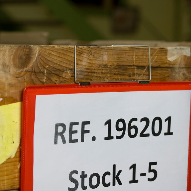 Roikkuva vahvistettu logistiikan henkilökorttitasku, A4, vaaka, sivulataus