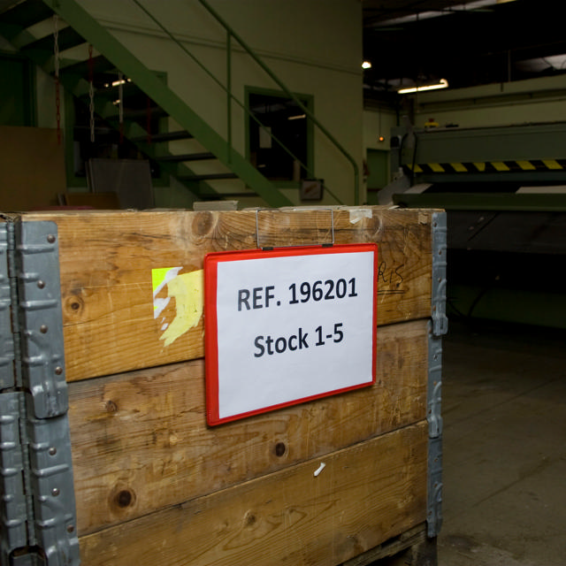 Roikkuva vahvistettu logistiikan henkilökorttitasku, A4, vaaka, sivulataus