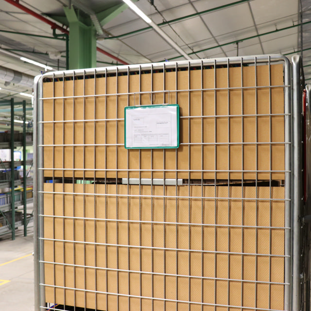 Roikkuva vahvistettu logistiikan henkilökorttitasku, A5, vaaka, sivusta täytettävä