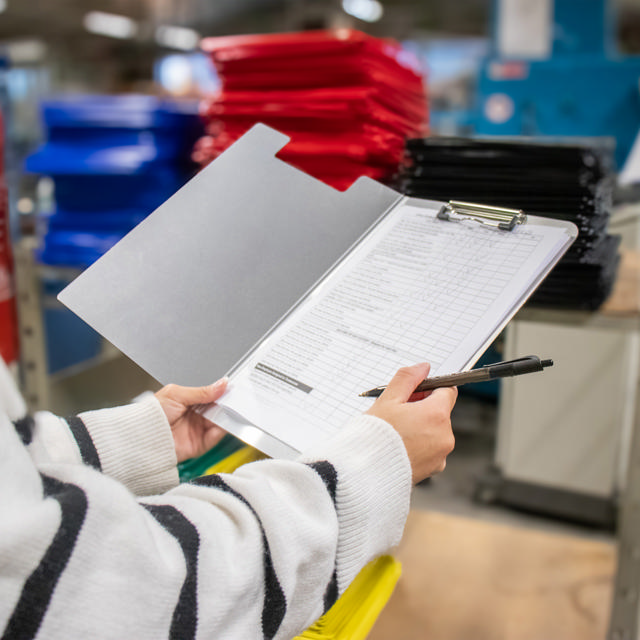 Leikepöytä, läppä, alumiini, A4, pysty