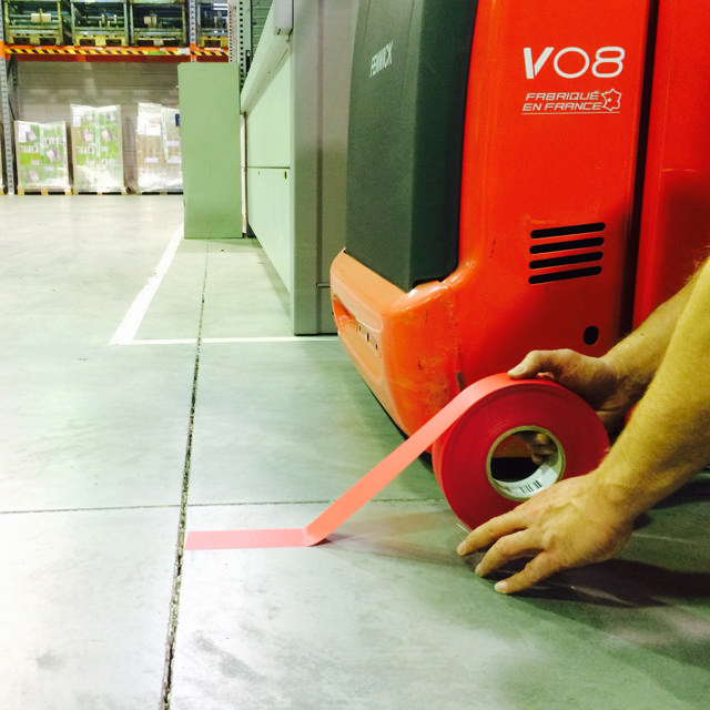 Expertape itseliimautuva opastekylttiteippi, 50 mm