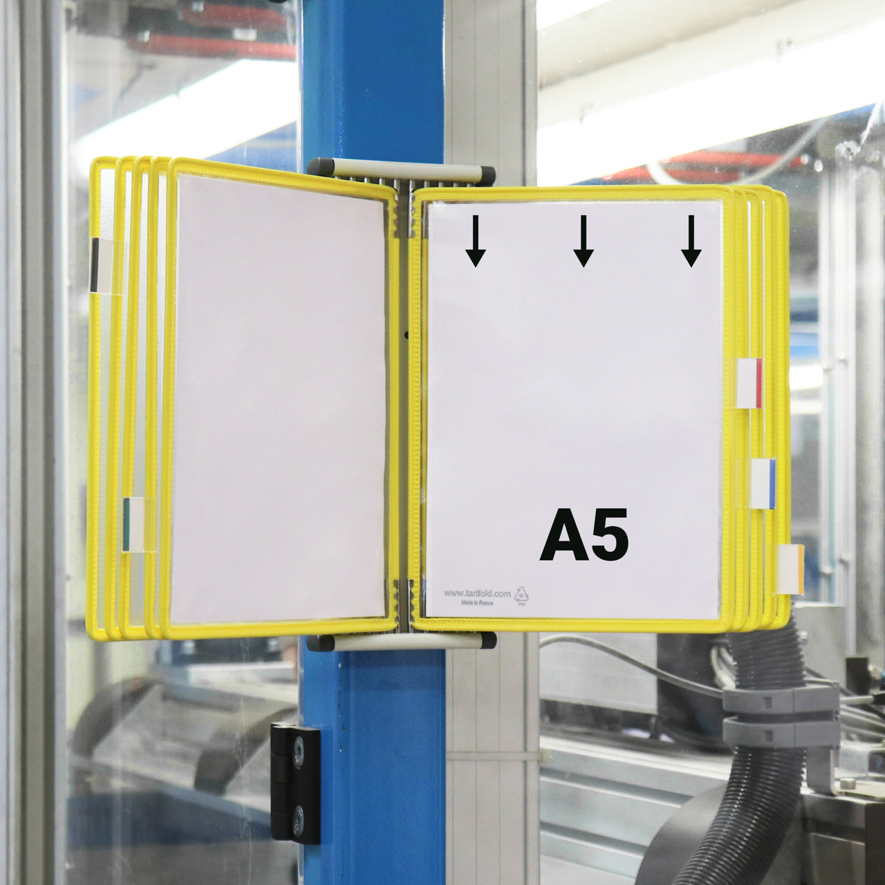 Tarifoldin metallinen seinälle kiinnitettävä asiakirjojen esitysjärjestelmä, A5, 10 taskua