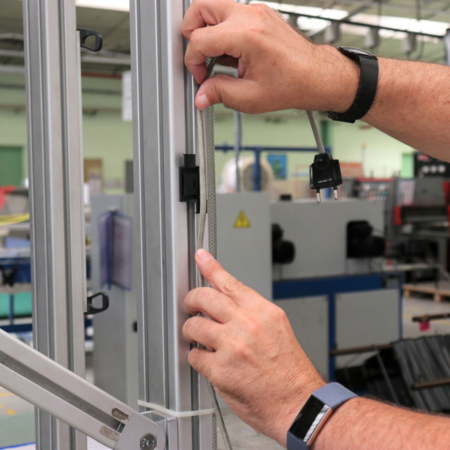 T-Clip-kaapelipidike